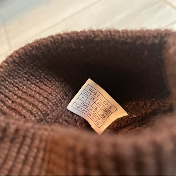 UGG MARQUIS 5915 Brown Sweater Knit Slouch Shearling Tall Boots Kids Size 6 - Picture 13 of 13